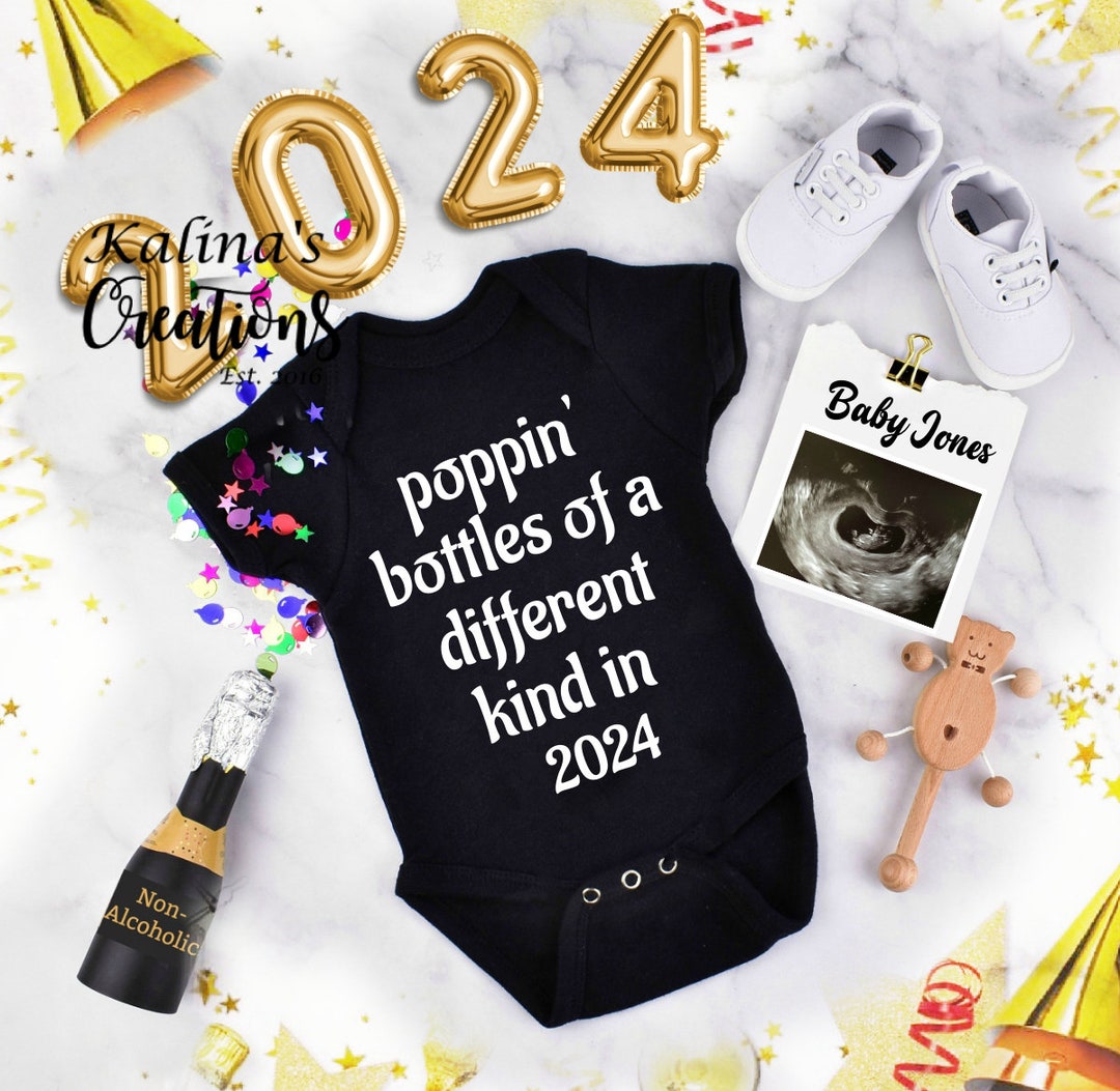 New Year 2023 Pregnancy Announcement Template for Social Media Announce
