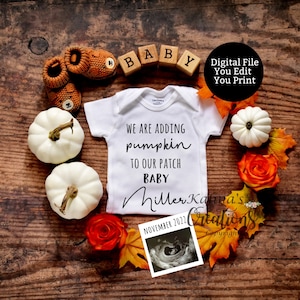 Fall Pumpkin Pregnancy Announcement - Pumpkin Baby Reveal - Thanksgiving Pregnancy Announcement - Social Media Announce Digital