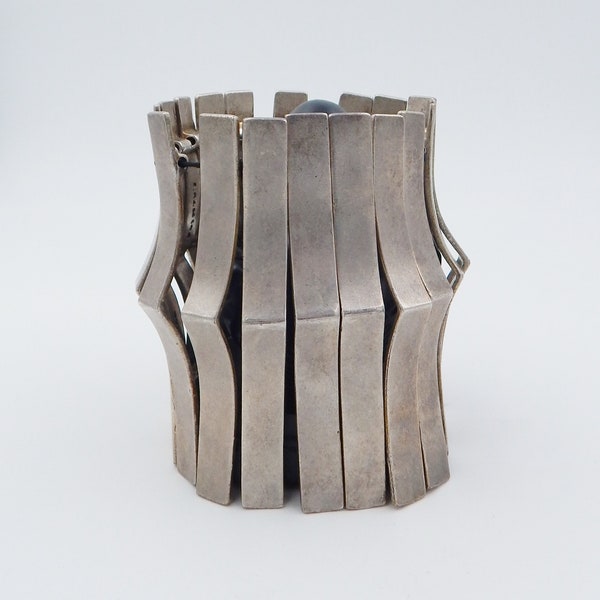 METAL POINTU'S Massive Cuff - Bernard Bouhnik