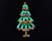 HOBE Rhinestone Christmas Tree Pin - The Halls are Decked