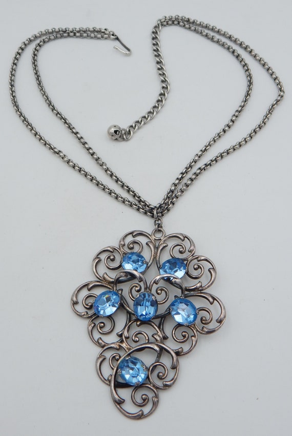 NAPIER Scroll Pendant Necklace - Renaissance Goth… - image 3