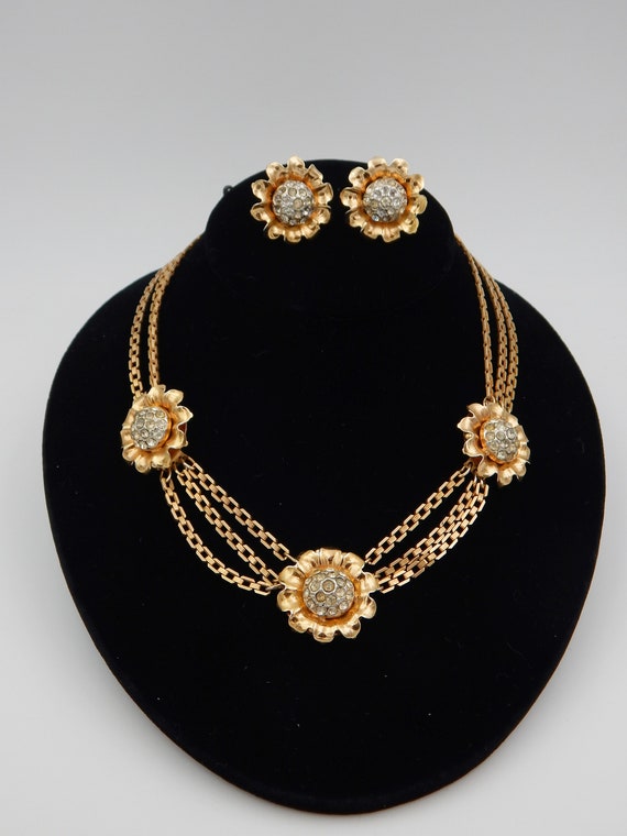 JERAY Rice Weiner Rhinestone Flower Festoon Necklace & Earrings - 1940