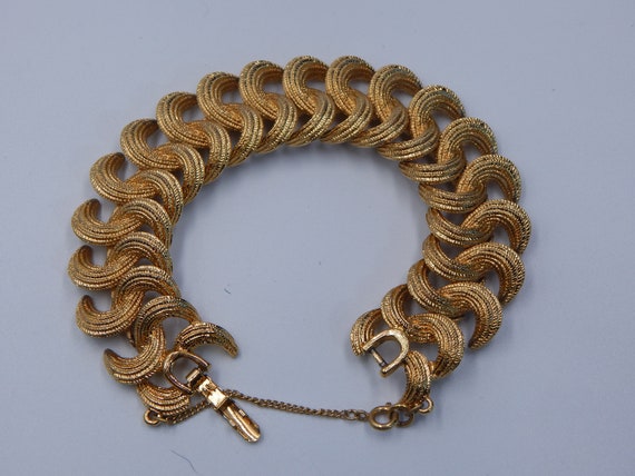MONET Elegant Swirl Collar Necklace & Bracelet - … - image 7
