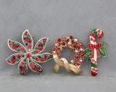 CHRISTMAS PINS Detash or Wear Unsigned