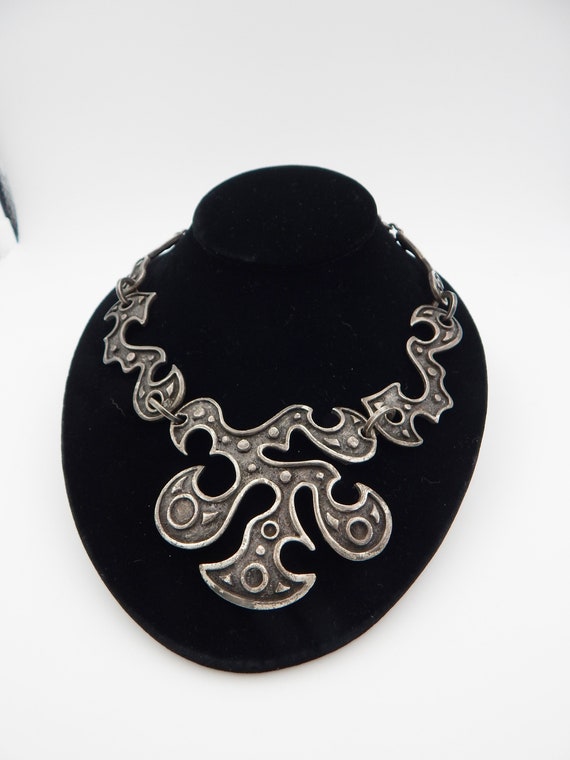 VENDOME Brutalist Statement Necklace - Runway