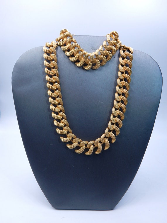 MONET Elegant Swirl Collar Necklace & Bracelet - … - image 2