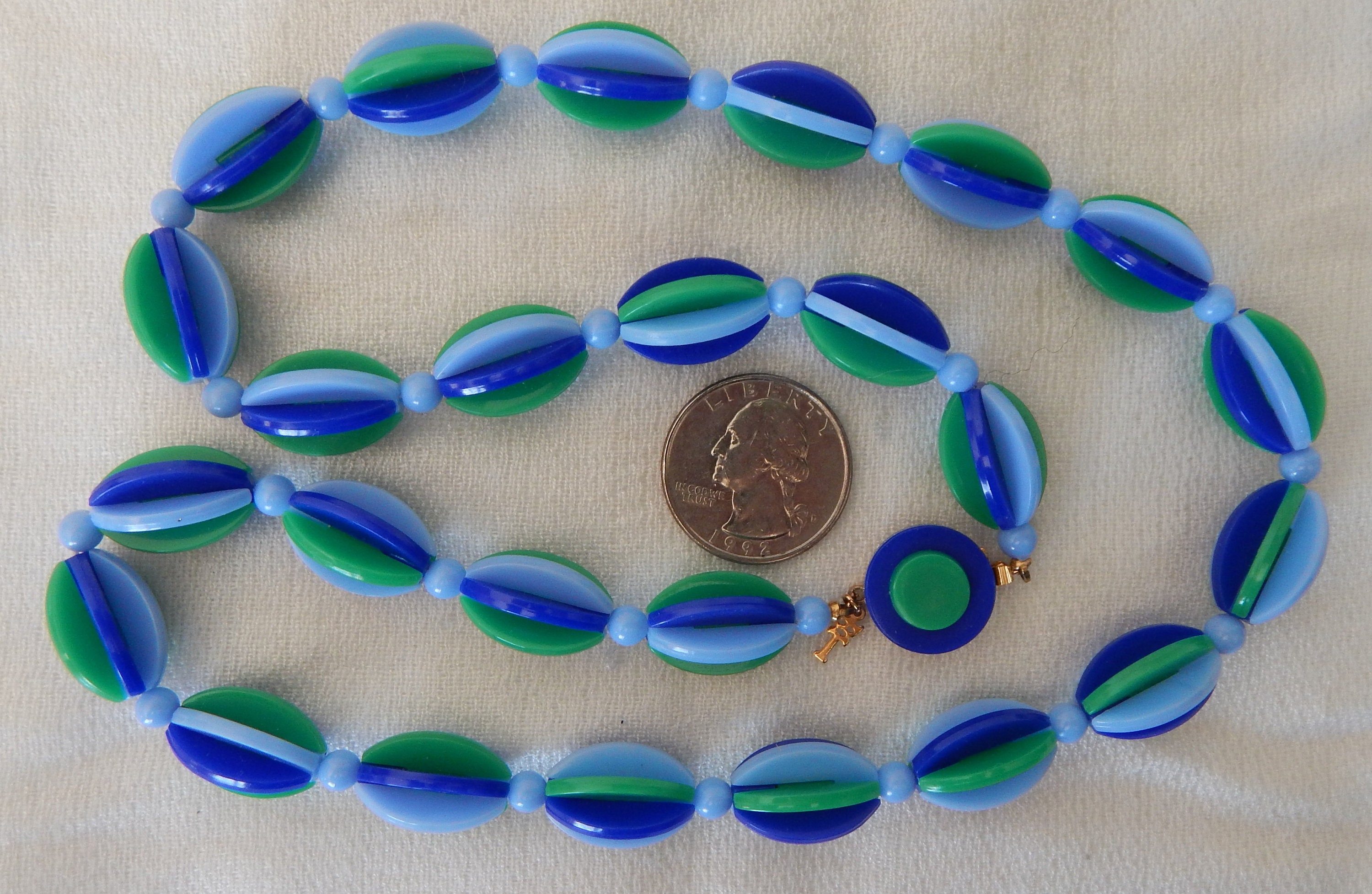 Trifari Lucite Blue Green Necklace & Earrings- 1960 Mod - Etsy