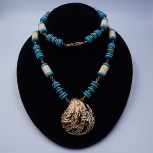 MONET Shell Pendant Wood Lucite Beads - South Beach Style