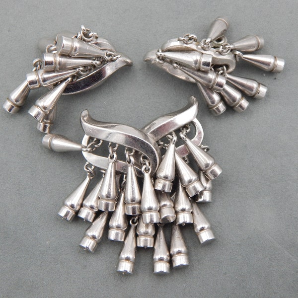 MONET Dangle Brooch Earring Demi Silver Plate - 1940 1950