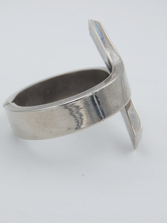 UNSIGNED Silver Plate Cuff Bracelets - Ethic & Mi… - image 5