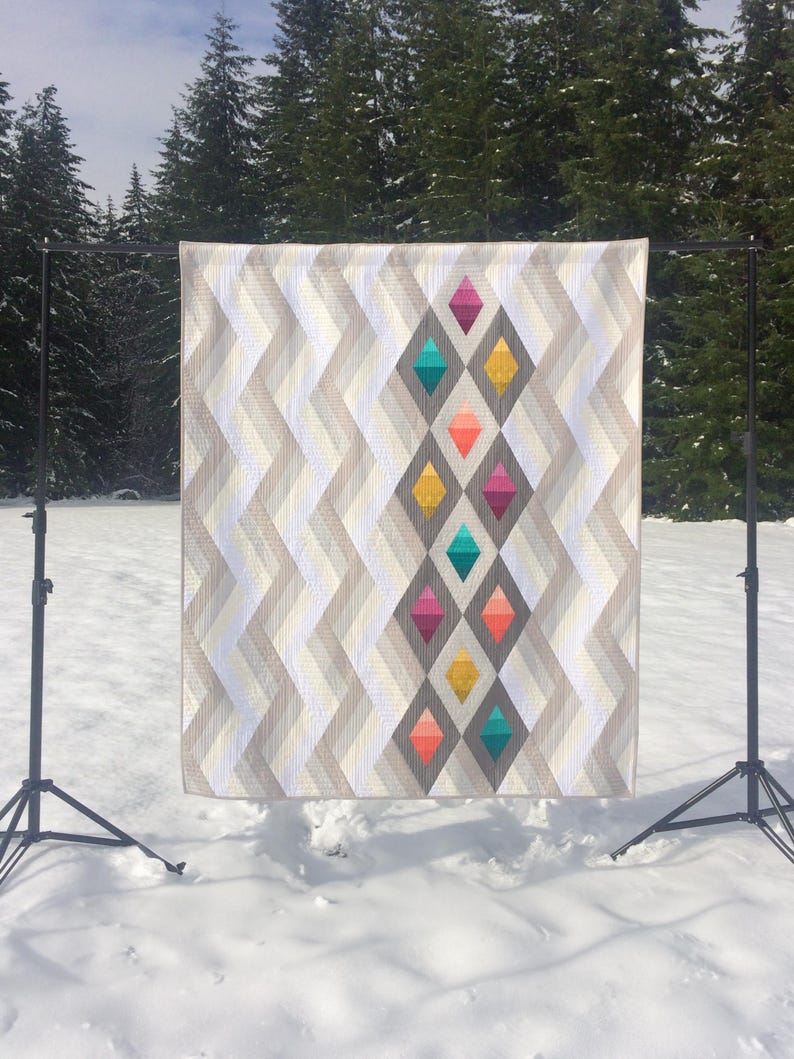 Patrones de colcha moderna de Krista Moser, corte suelto, regla de diamante grande de 60 grados, patrón impreso, envío gratuito a EE. UU. imagen 11