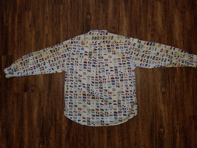 Vintage Tommy Hilfiger Flags Theme Button up