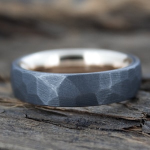 Faceted Zirconium with 14k Yellow Gold Liner - 6mm Men&#39;s wedding band, manly ring, sandblasted, hammered texture, grey and silver