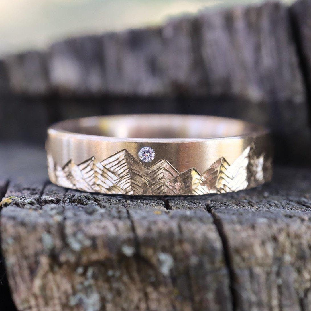 B. Mountain 14k×シルバーバングル＆シルバーリング The Starlit Summit - 5mm 14k Yellow Gold Mountain Ring With Lab