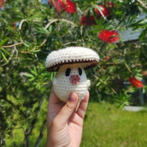 Peluches amoonguss sales