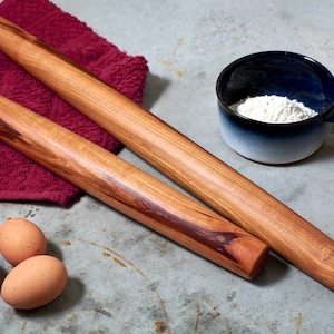 Classic Rolling Pin Hand Turned with New England Black Cherry, French Style