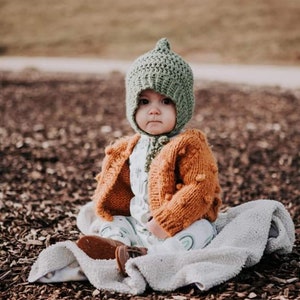 RTS 0-6 month Baby Bonnet, Newborn Photography, Coming Home Outfit, Baby Hat, Baby Shower Gift, Pixie Bonnet, Gender Neutral Baby Clothes