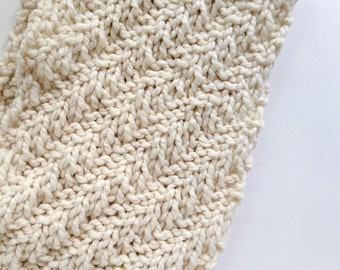 Chunky Knit Scarf Pattern: Easy Beginner Knitting (PDF Pattern)