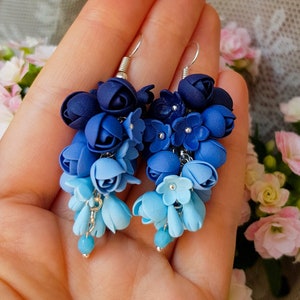 Orecchini a fiori con lampadario, orecchini a fiori Ombre, orecchini pendenti, orecchini a lampadario pendente, orecchini floreali lunghi Orecchini blu navy blu immagine 2