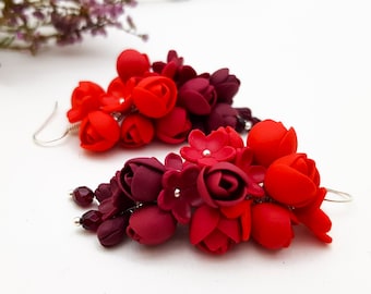 Chandelier Blumen Ohrringe, Blume Rot Ombre Ohrringe, Hängende Ohrringe, Baumeln Kronleuchter Ohrringe, Lange florale Ohrringe Rot Und Burgund