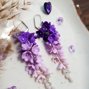 Kronleuchter Blumen Ohrringe, hängende lange Ohrring, Hochzeitsohrringe, Ombre Ohrringe, Flieder und Violette Farbe Ohrringe, Flieder Blumen Ohrringe Bild 4