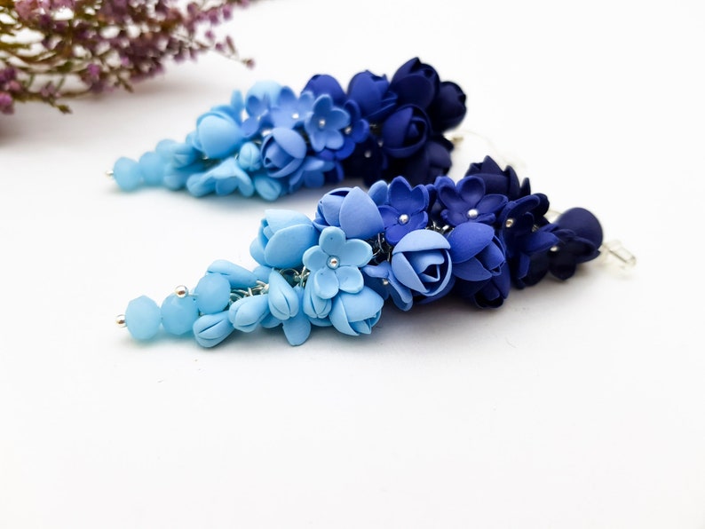 Orecchini a fiori con lampadario, orecchini a fiori Ombre, orecchini pendenti, orecchini a lampadario pendente, orecchini floreali lunghi Orecchini blu navy blu immagine 8