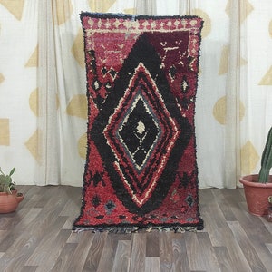Luxurious Moroccan Runner Rug -Red berber Colorful Runner Rug -Authentic Moroccan rug -Berber Runner Carpet -Authentic boujaad runner rug
