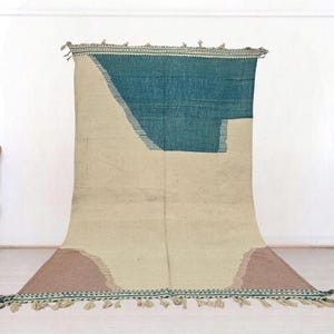 AMAZING MINIMALISTIC BLUE Rugs ,Moroccan Custom rugs ,Blue wool Rug 6x9 ,Blue and beige rug , Abstract Area Rug, Handmade Colorful Rug