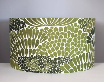 Green coral pattern lampshade with gold silver or white lining made with Scandinavian fabric, 20cm to 45cm Ø handmade by Vivid Shades