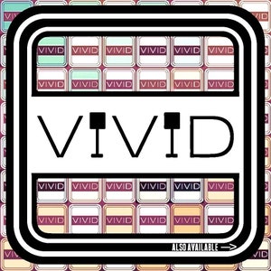 Puede incluir: Dise&ntilde;o gr&aacute;fico con la palabra "VIVID" en negrita, en letras negras. El fondo presenta un patr&oacute;n repetitivo de peque&ntilde;os cuadrados, cada uno con la palabra "VIVID". Tambi&eacute;n est&aacute; presente la frase "ALSO AVAILABLE".