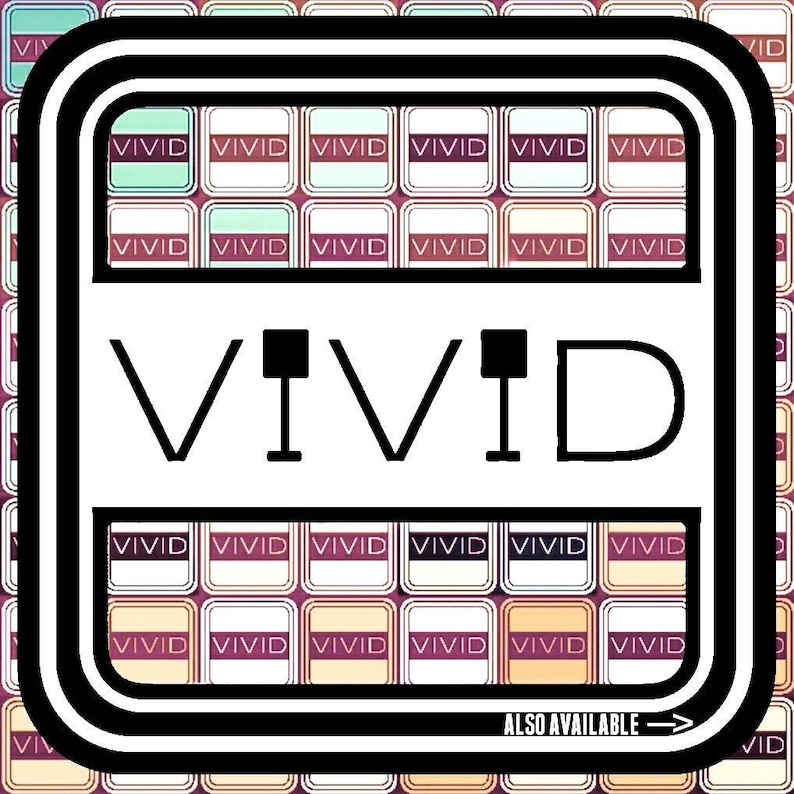 Puede incluir: Dise&ntilde;o gr&aacute;fico con la palabra "VIVID" en negrita, en letras negras. El fondo presenta un patr&oacute;n repetitivo de peque&ntilde;os cuadrados, cada uno con la palabra "VIVID". Tambi&eacute;n est&aacute; presente la frase "ALSO AVAILABLE".