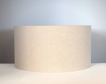 Natuurlijke linnen lampenkap effen beige, goud zilver of witte voering optie voor plafond of lampvoet, 15cm tot 50cm Ø handgemaakt door Vivid Shades