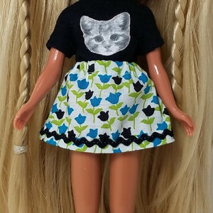 Tulip Skirt for Neo Blythe Doll Retro Mod Groovy Flower Power