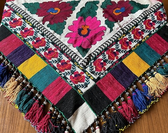 Antique Lakai Silk Tassel: Uzbek Hand Embroidery Pendant
