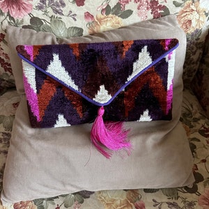 Forma de sobre de bolso de terciopelo de seda ikat uzbeko - Bolso de embrague de seda de fiesta de boda de cuento de hadas - bolso de embrague de despedida de soltera