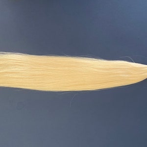 I-Tip ヘア、ダブルドロー 18 インチ (19 インチ) および 22 インチ (23 インチ)、100% レミー人毛、ムーンライト プラチナ ブロンド、100 st./パック、1g/ストランド