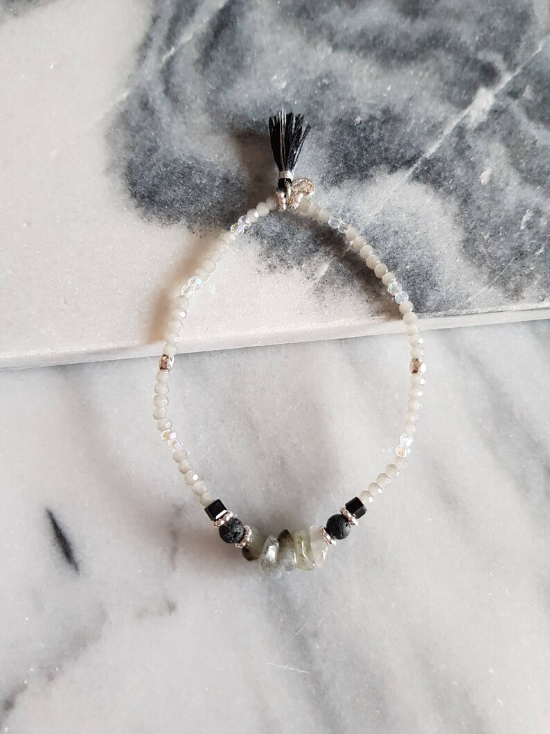 Kirsty delicate lava bead /& labradorite semi precious tassel bracelet