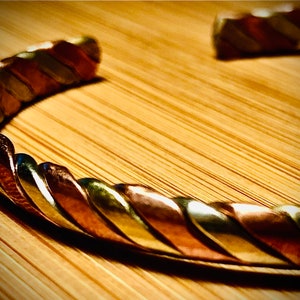 Original Vintage Indian Adjustable Bracelet from Pushkar (with Copper and Gold Metal)