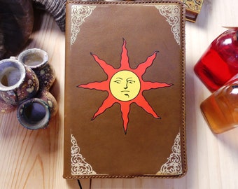 Dark Souls notebook, Dark Souls inspired notebook, leather notebook, unique notebook, videogame notebook, dark souls videogame, Solaire