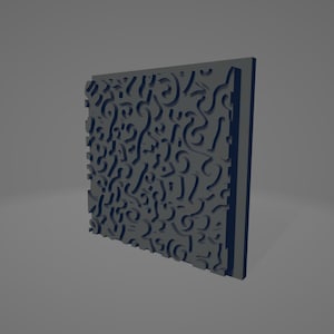 Puede incluir: Un panel de pared cuadrado gris con un patrón decorativo de formas abstractas recortadas. El panel tiene un efecto 3D, con los recortes creando un efecto de sombra.
