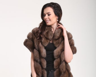 Sable fur vest combined with leather