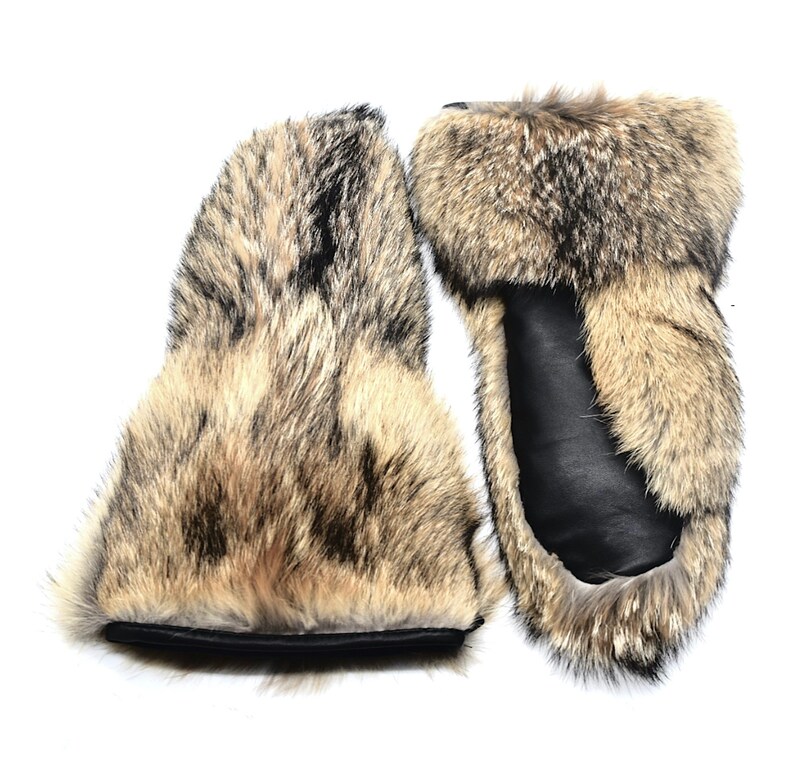 Winter Long Men's Coyote Fur Mittens - Etsy