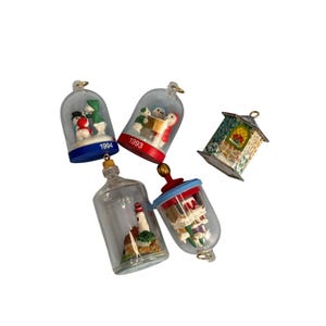 Adornos abovedados en miniatura Hallmark de 1993 y 1994 (juego de 5)