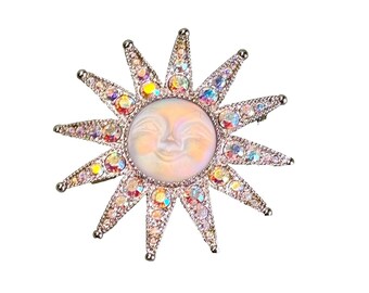 Broche pendante en cristal avec grand soleil céleste et visage de lune lumineux Kirks Folly vintage