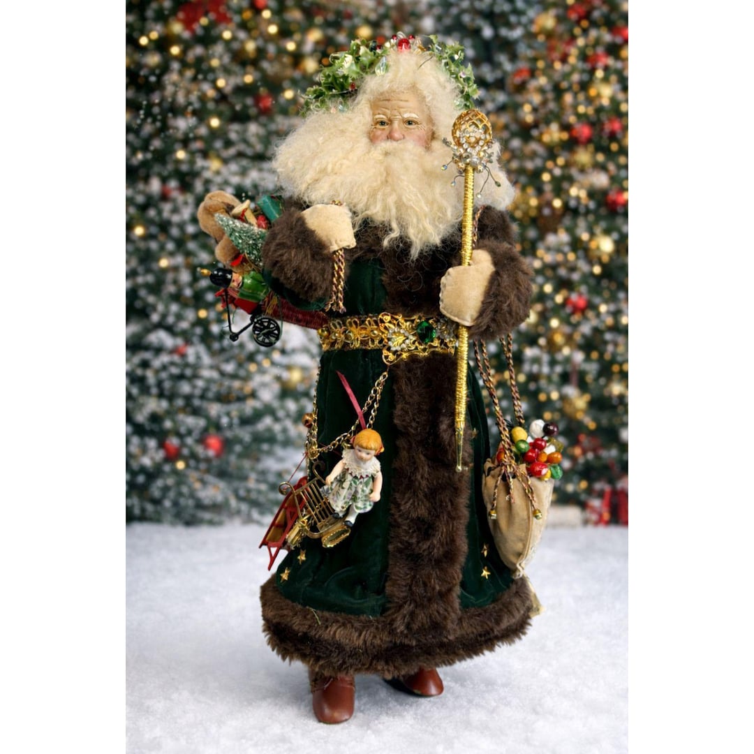 Lynn West Father Christmas Figurine 19