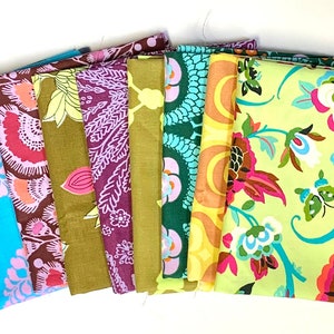 Amy Butler Fabric FQ Medley Rare Out of print 8 fat quarters