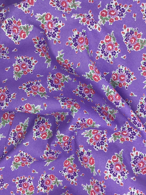 Depression 20s 30s feedsack print 100% cotton RJR Studio E.B.T.K.S XIII “Bouquet Beauties” purple floral fabric. Sold by the yard.