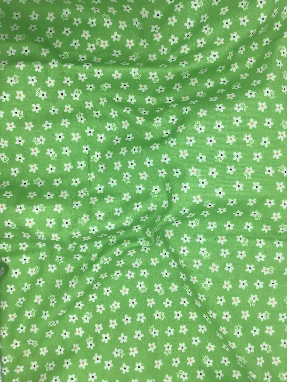 Depression 20s 30s Feedsack print 100% cotton fabric. RBD Pattern C6034 Calico Days by Lori Holt green floral fabric. Sold by the yard.