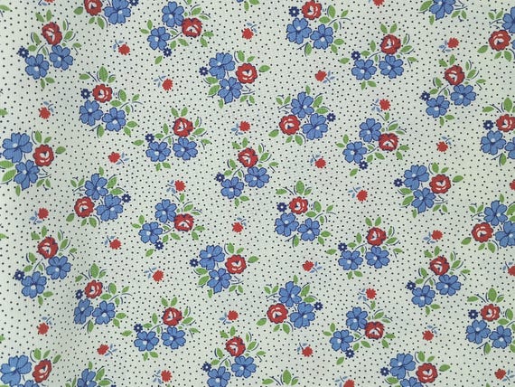 20s/30s Feedsack Depression fabric Aunt Grace Goes Scrappy by Judie Rothermel R351526D by the yard 100% cotton red and blue flowers on ivory