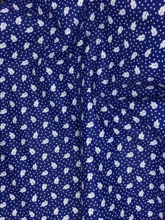 Depression 20s 30s feedsack print 100% cotton. Moda Chloe’s Closet “30s Playtime”. Blue fabric with leaves. Sold by the yard.